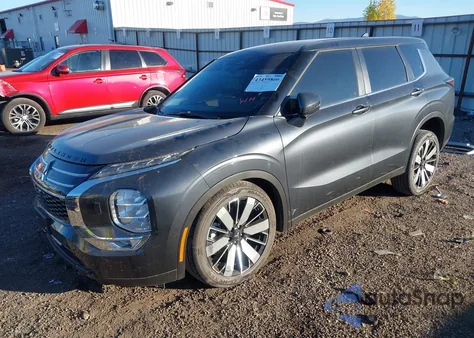 2025 Mitsubishi Outlander Se 2.5 S-Awc z USA, uszkodzony, nr VIN JA4J4VA86SZ023219